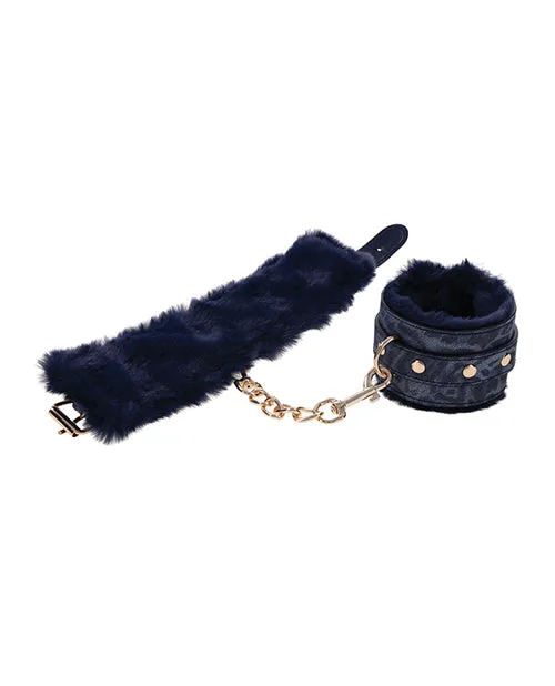 Sportsheets International Vibrators Cougar Fur Handcuffs Sportsheets International Vibrators Cougar Fur Handcuffs