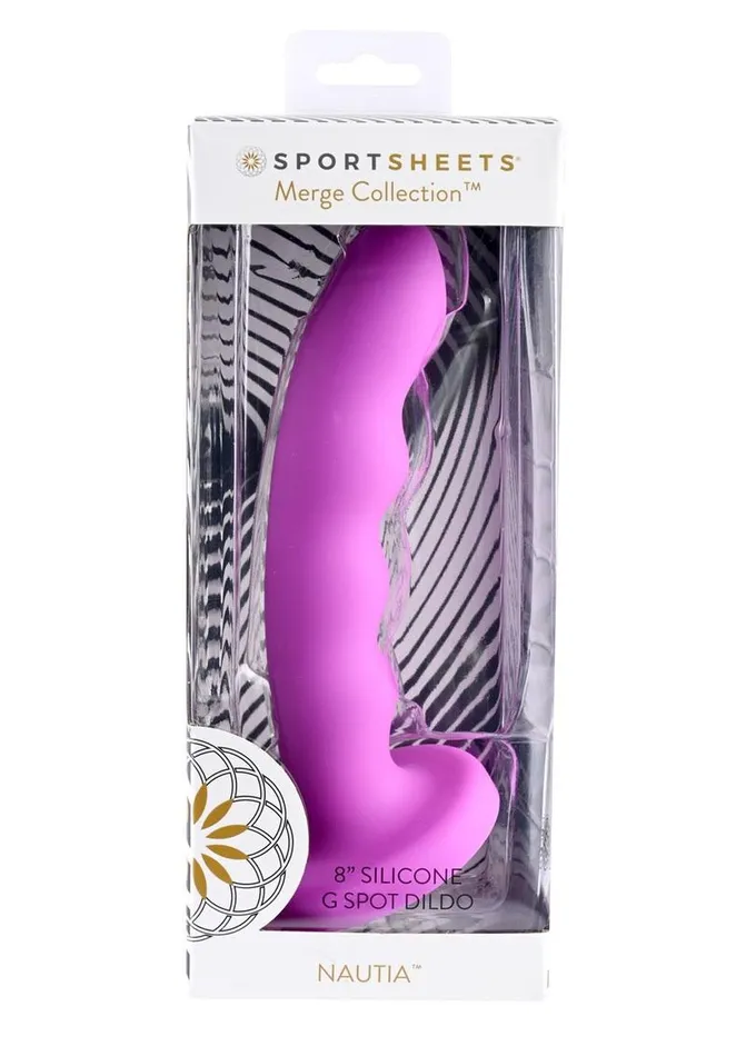 Female Sex Toys Nautia Silicone Curved Dildo with Suction Cup Sportsheets