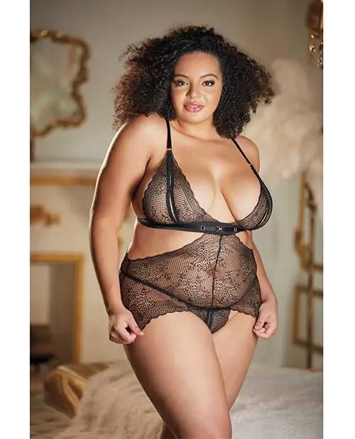 Anal Allure Allure Lace Peek a Boo Chemise Ouverte GString Black QN