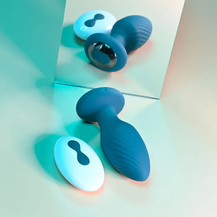 Anal Playboy Pleasure Playboy Pleasure Spinning Tail Teaser Vibrating Butt Plug