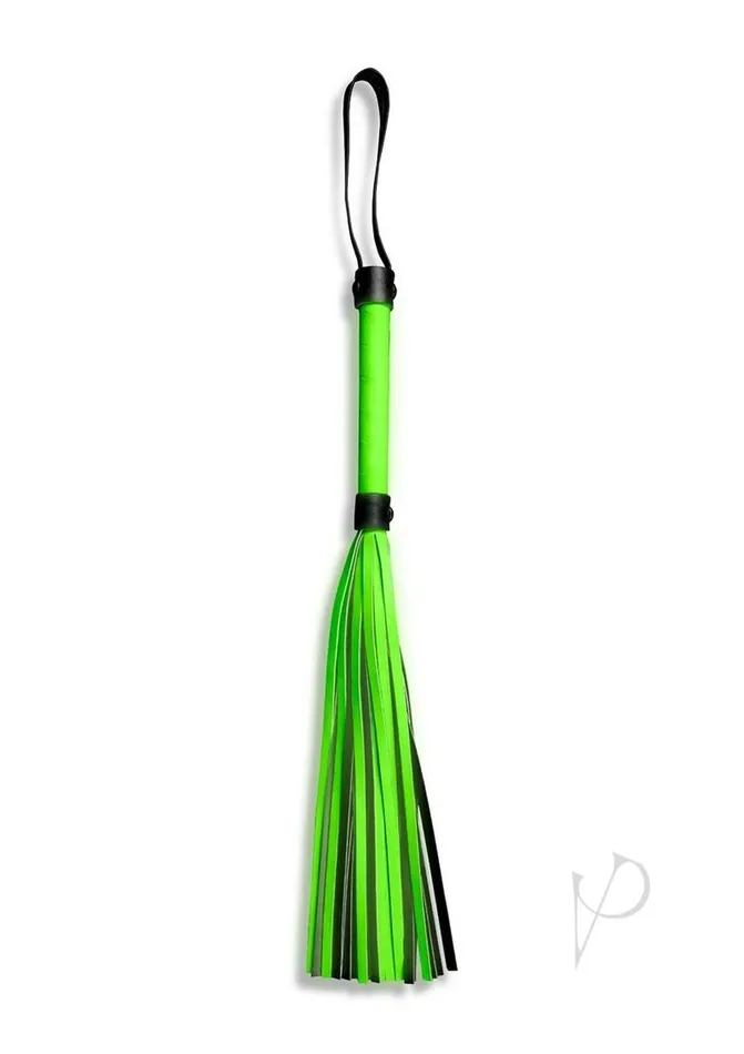 Female Sex Toys Ouch Ouch Flogger Glow in the Dark Green Female Sex Toys Ouch Ouch Flogger Glow in the Dark Green