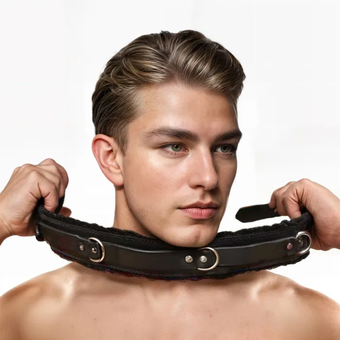Strict Leather Restraints Strict Leather Premium Fur Lined Locking Collar