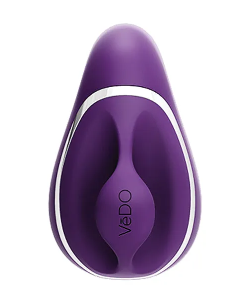 VeDO Suki Rechargeable Vibrating Sucker Deep Purple Vedo Vibrators VeDO Suki Rechargeable Vibrating Sucker Deep Purple Vedo Vibrators